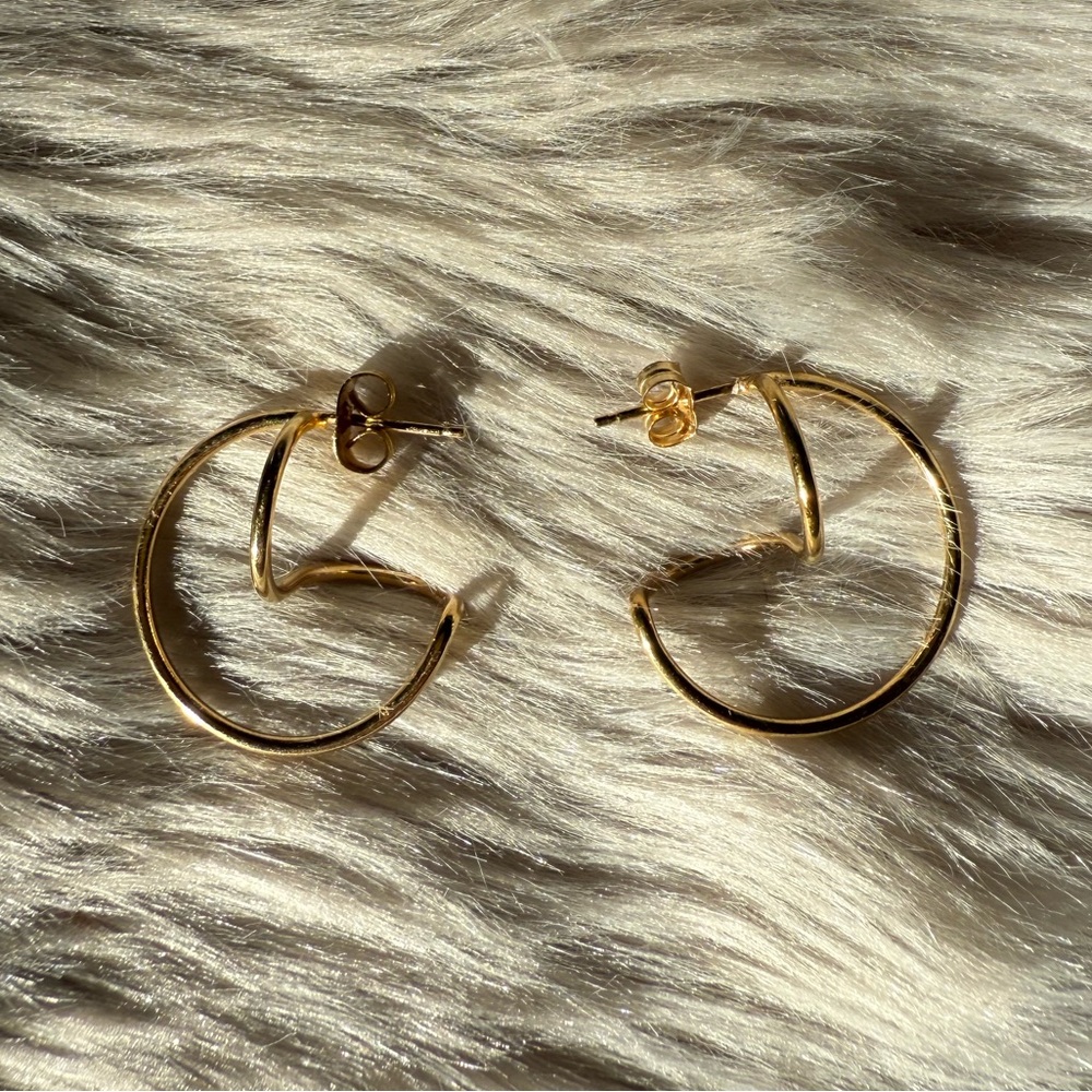 Baleen Ceres Gold Hoop Earrings